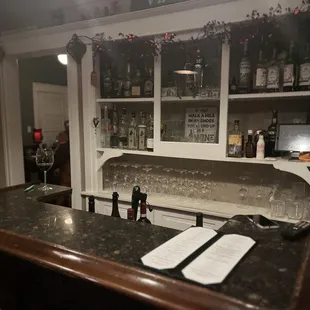 Small little main bar