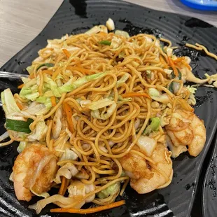 Chow mien shrimp