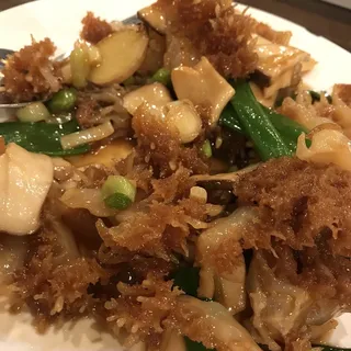 Stir-Fried Jelly Fish Head w.Mushroom