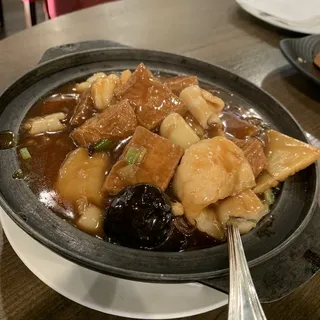 Seafood Tofu Clay Pot