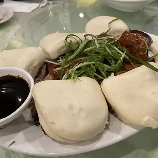 Peking Duck(Half) w.6 Buns