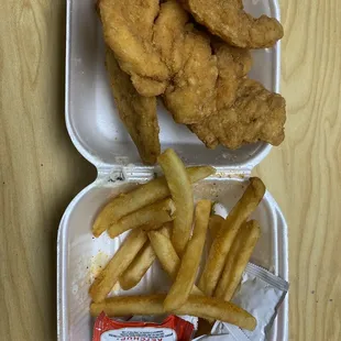 Chicken Strips With &quot;Fries&quot; yeah... like 10 fries