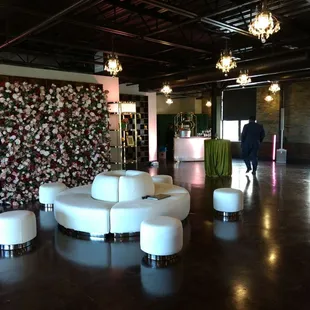 Buggs Temple has reopened as Canal Pointe