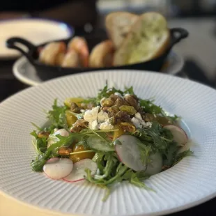 INSALATA DI PERE with roasted pears, wild arugula and more!