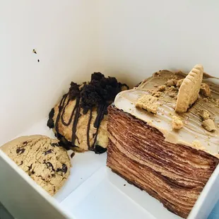 Chocolate chip cookie + Brownie Croissant + Biscoff Croissant Cube