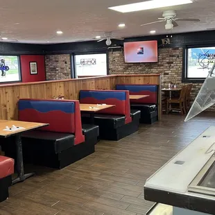 sushi and sashimi, interior