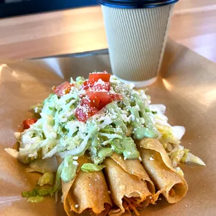 Auténtica comida tradicional mexicana. 

Order NOW! https://www.cancunjuice.com/