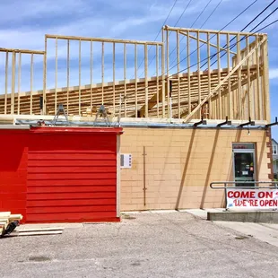 Couldn't find the restaurant as no SIGN now!!!  6/29/18