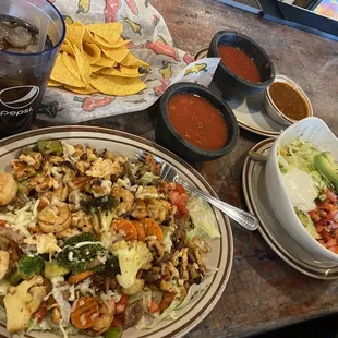 MmmMMM!!! The &quot;Carmelo Salad&quot; w/ shrimp, chicken, &amp; beef with grilled California veggies has an awesome taste &amp; texture.