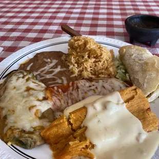 Romies Combination Plate