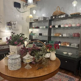 The selection of candle vessels, so many to choose from!