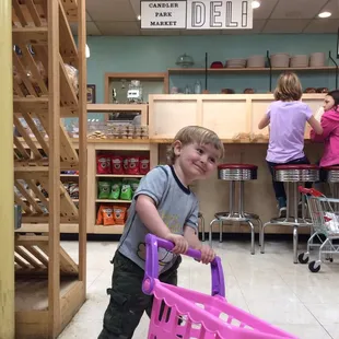 Children&apos;s shopping carts for little helpers.