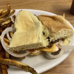 Interesting cheeseburger