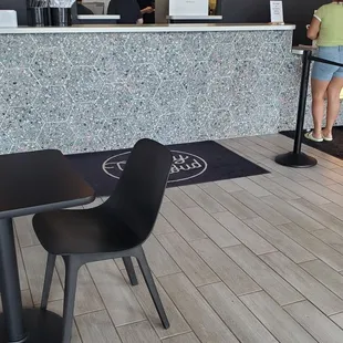 the counter and chairs