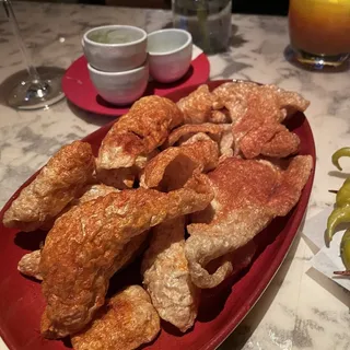 Natural Crunchy Pork Skin Crackling Cortezas