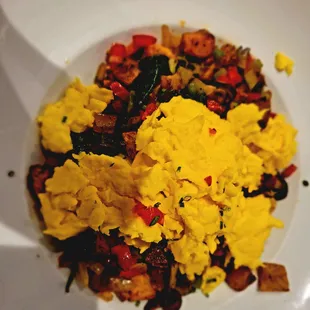 Veggie bowl with scrambled eggs
