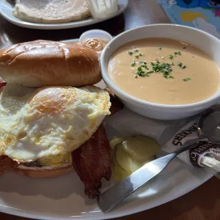 Bangin' Breakfast Burger