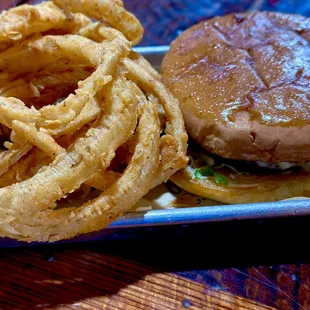 Small village burger / homemade onion ring