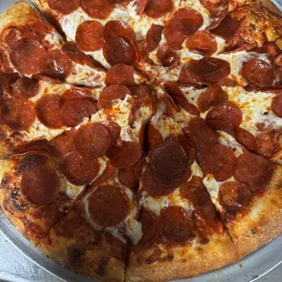 Xlg Pepperoni Pizza
