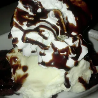 Brownie Sundae Delight