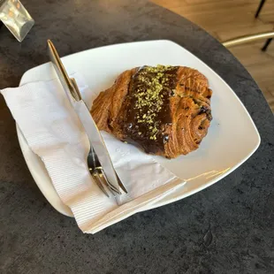 Pistachio croissant