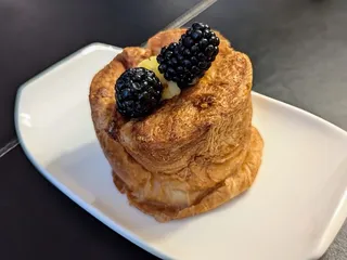 Chez Pierre et Genevieve