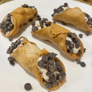 Dark chocolate chip cannoli deliciousness