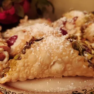 Holy Cannoli!  Beautiful and so delicious!