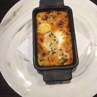 Eggs En Concotte