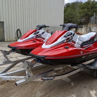Canno Water Adventures Yamaha Ex Deluxe WaveRunner rentals.