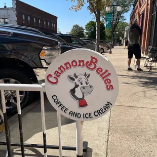 a sign for coffee and ice cream