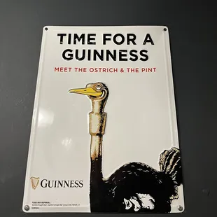 an ostrich and the pint