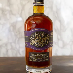 Old Boudreau&apos;s Small Batch Bourbon - exclusive.