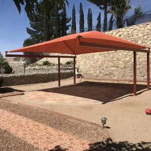 4 pole cantilever canopy