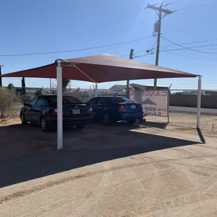 4 pole canopy.  Perfect to protect 2 vehicles.