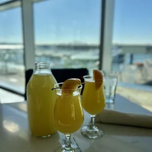 Bottomless mimosas