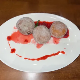 Chocolate Bombolini....it even smiles at you