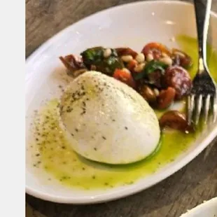 Burrata salad