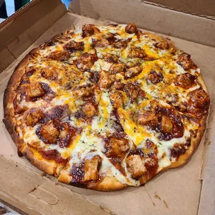 Cali BBQ Chik'in Pizza