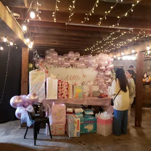 a little girl's birthday party