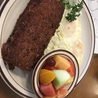 Corned Beef Hash & Eggs