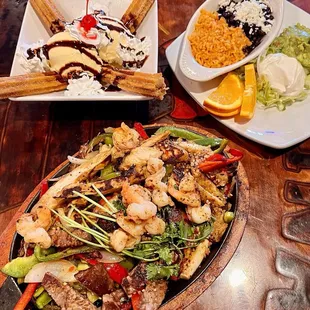 Fajitas Supreme and Churros
