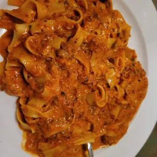 pasta dish, pasta, food