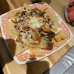 a plate of nachos