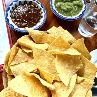 Chips & Salsa