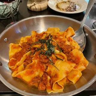 Bolognese Scialatielli