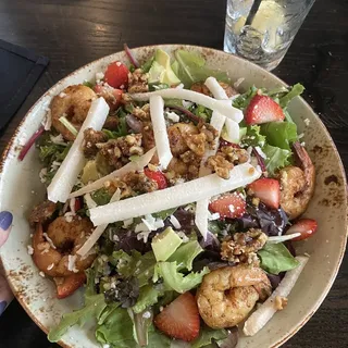 Ensalada de Camaron y Fresa***