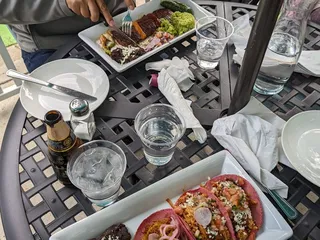 Senoritas Cantina - Dearborn