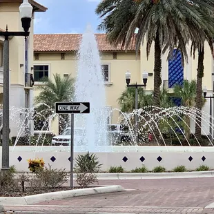 When you see this fountain, you are pretty much there. You can see the outdoor seating from the fountain.