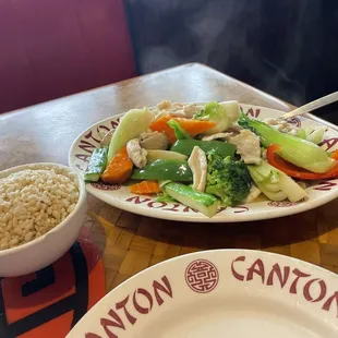 Canton Chinese Restaurant